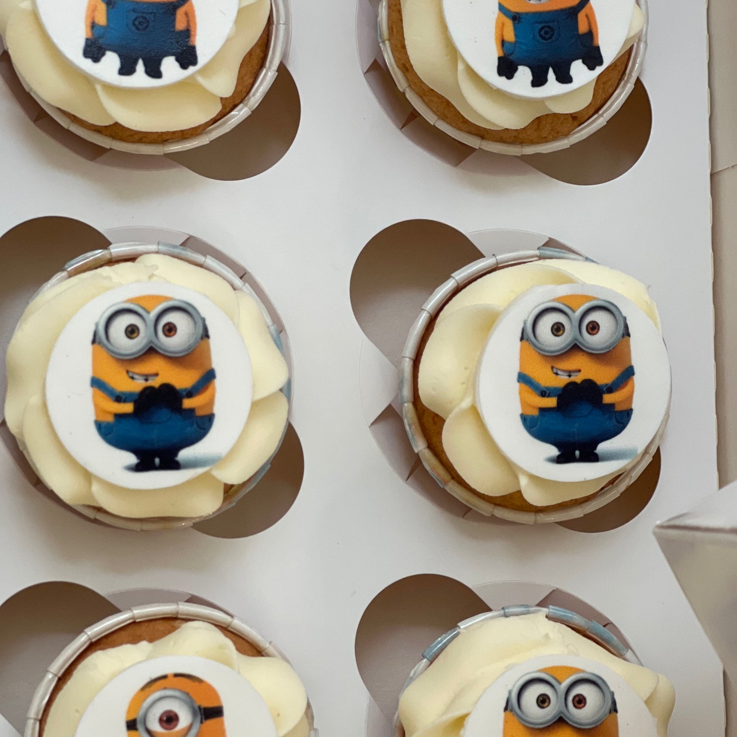 Cupcakes mit Logo