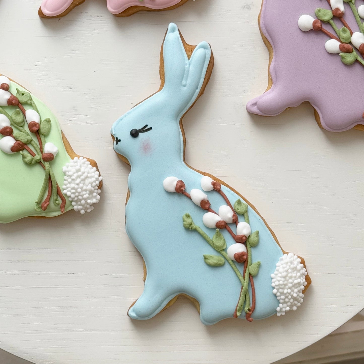 Osterkeks "Osterhase schmal mit Palmkätzchen" - AUSVERKAUFT