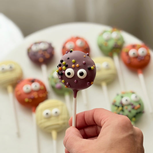Halloween Cakepops (von 27.10. -31.10. erhältlich!)