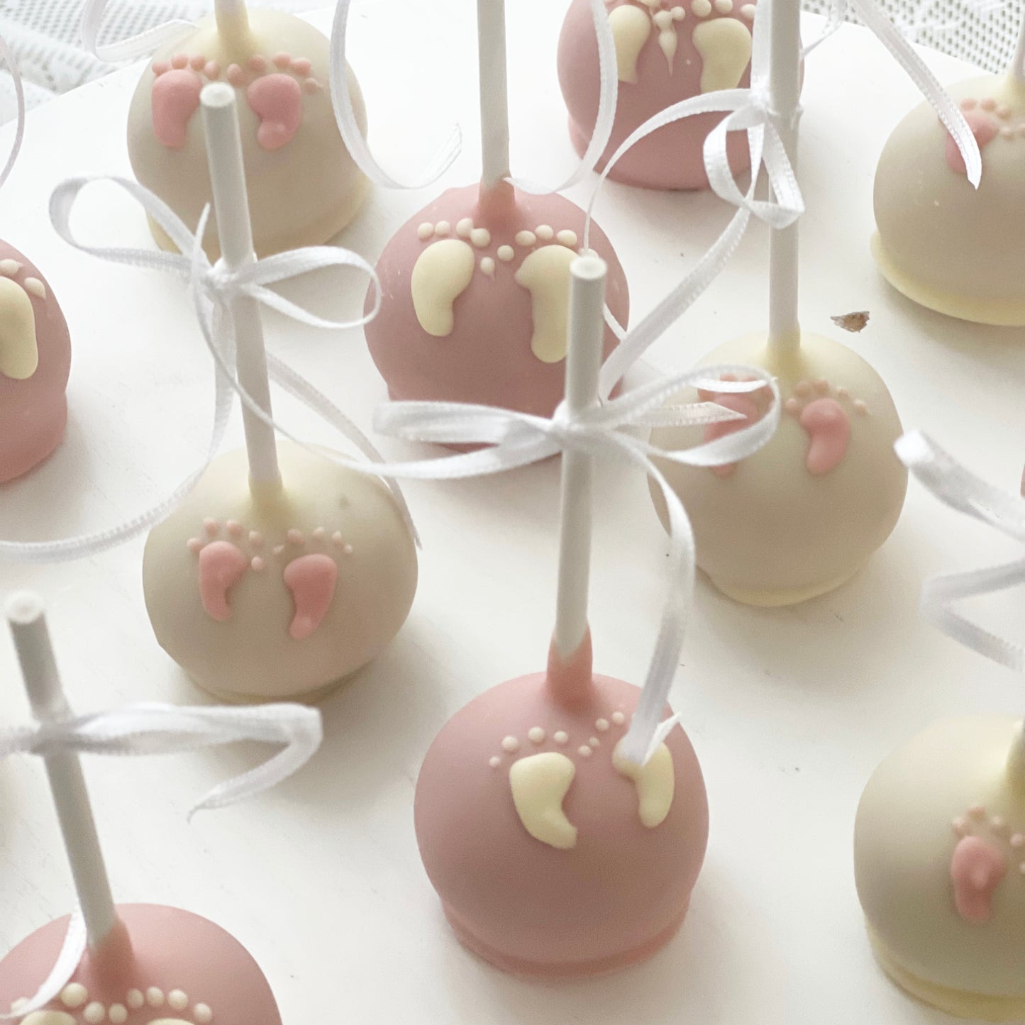 "Baby" Cake pops