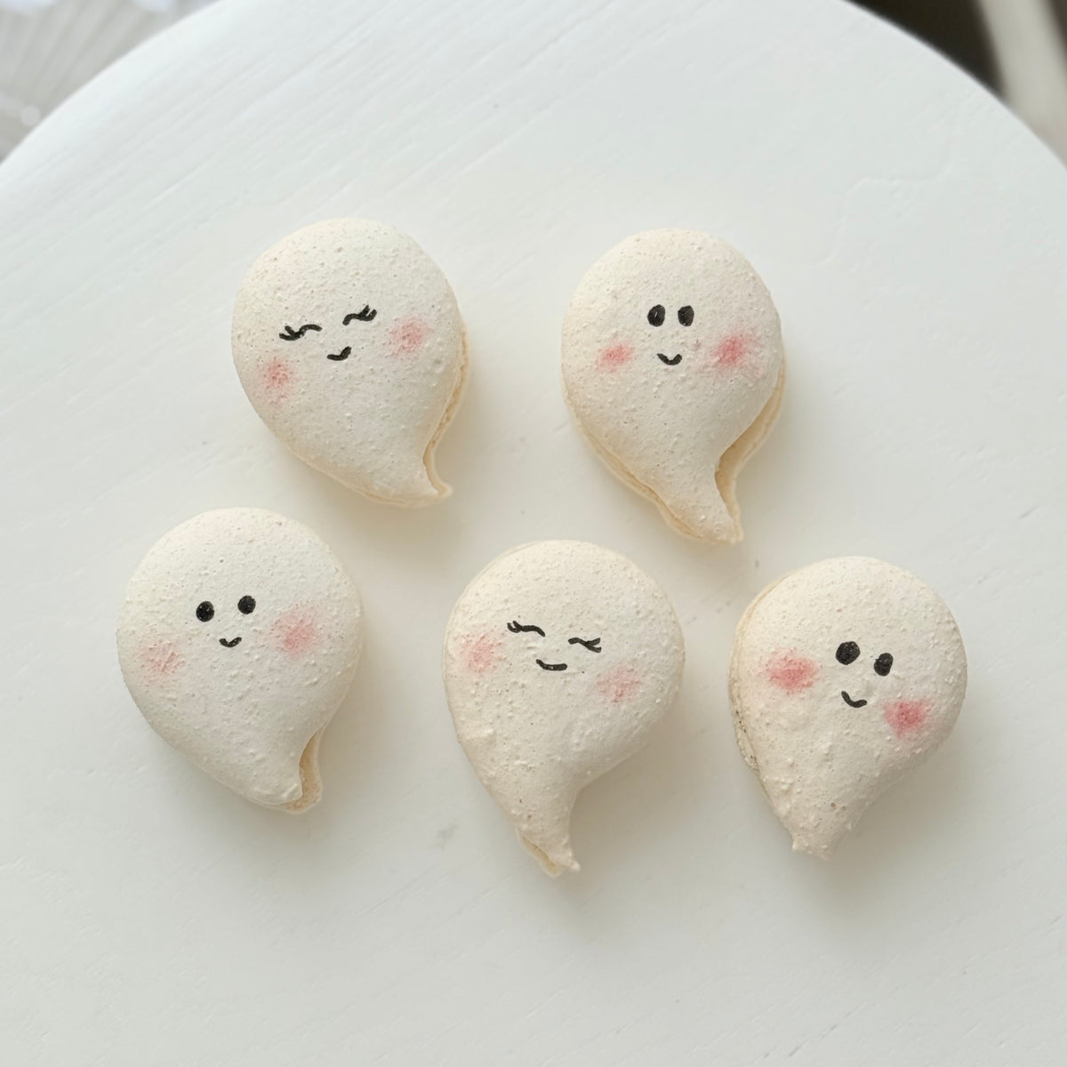 Halloween Macarons (von 27.10. bis 31.10. erhältlich!)